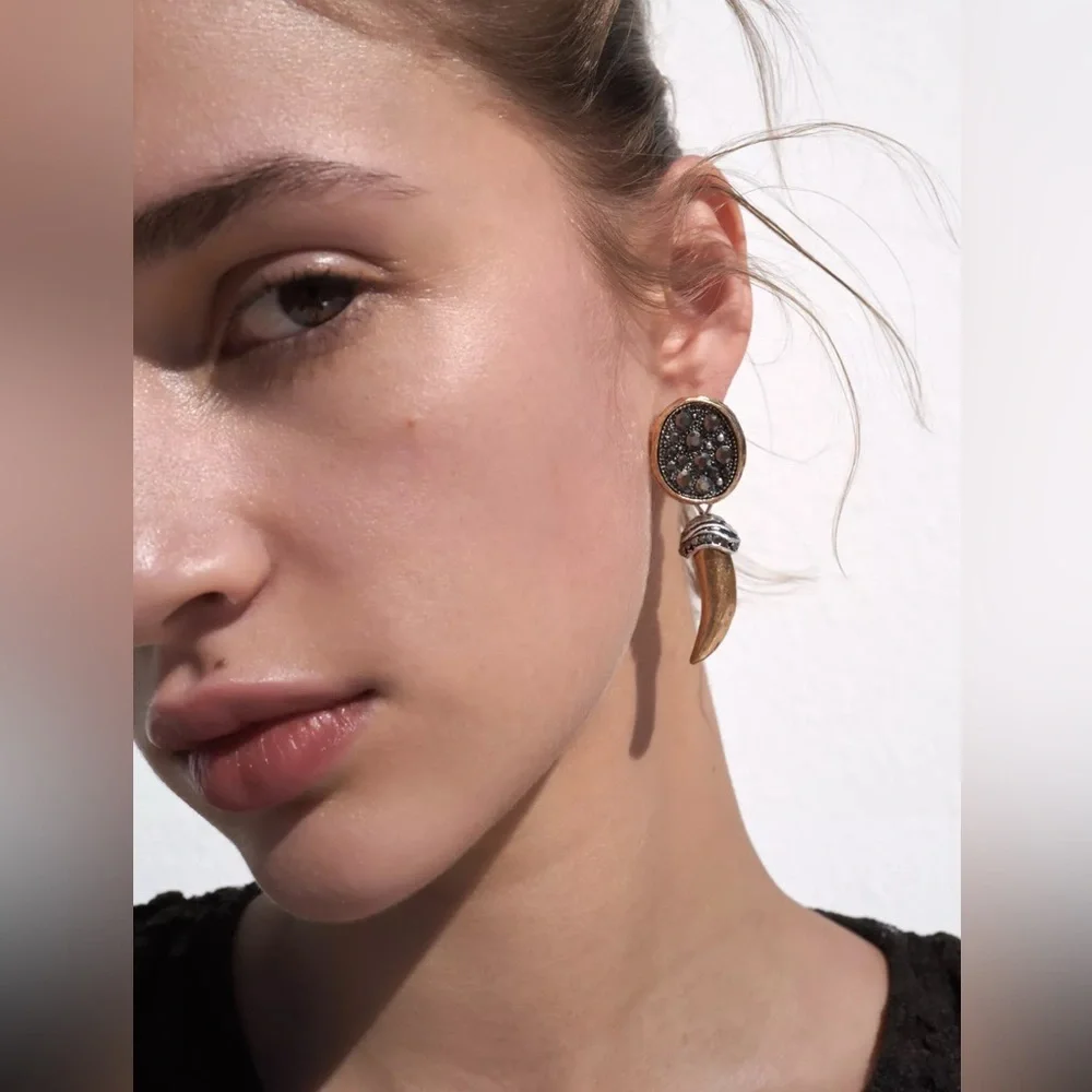 2/$30🌵 Sparkle Horn Gold Earrings Oval Rhinestone Zara Crystal Jewelry Gift NEW